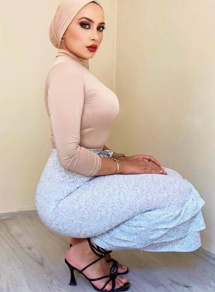 Kapalı Escort Bayan Esinle Heyecanın Merkezi